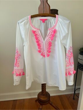 Lilly Pulitzer White Tunic with Hot Pink Embroidery and Tassels EUC Size Small